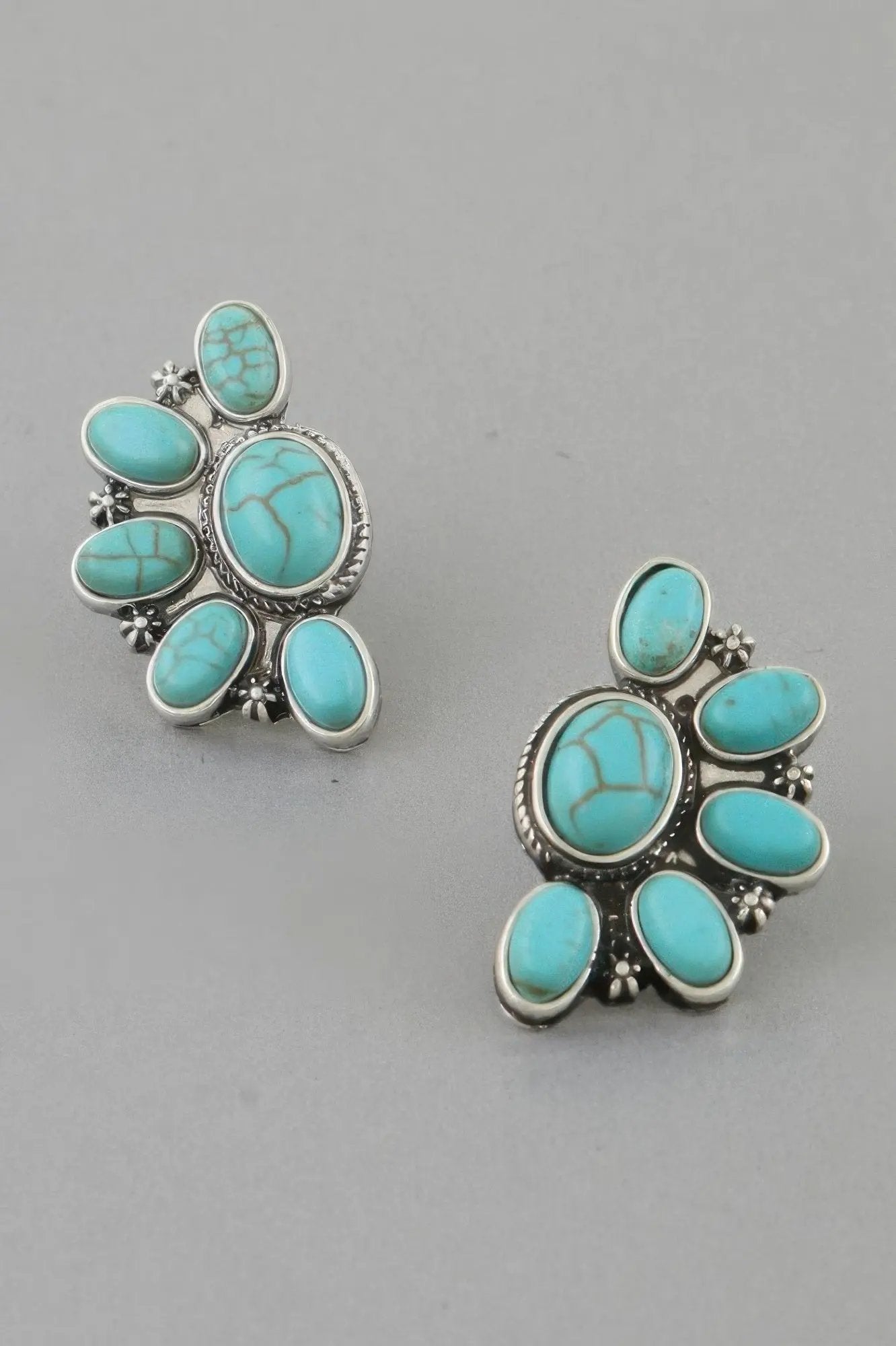 Antique Half Flower Stud Earrings - DressAffection