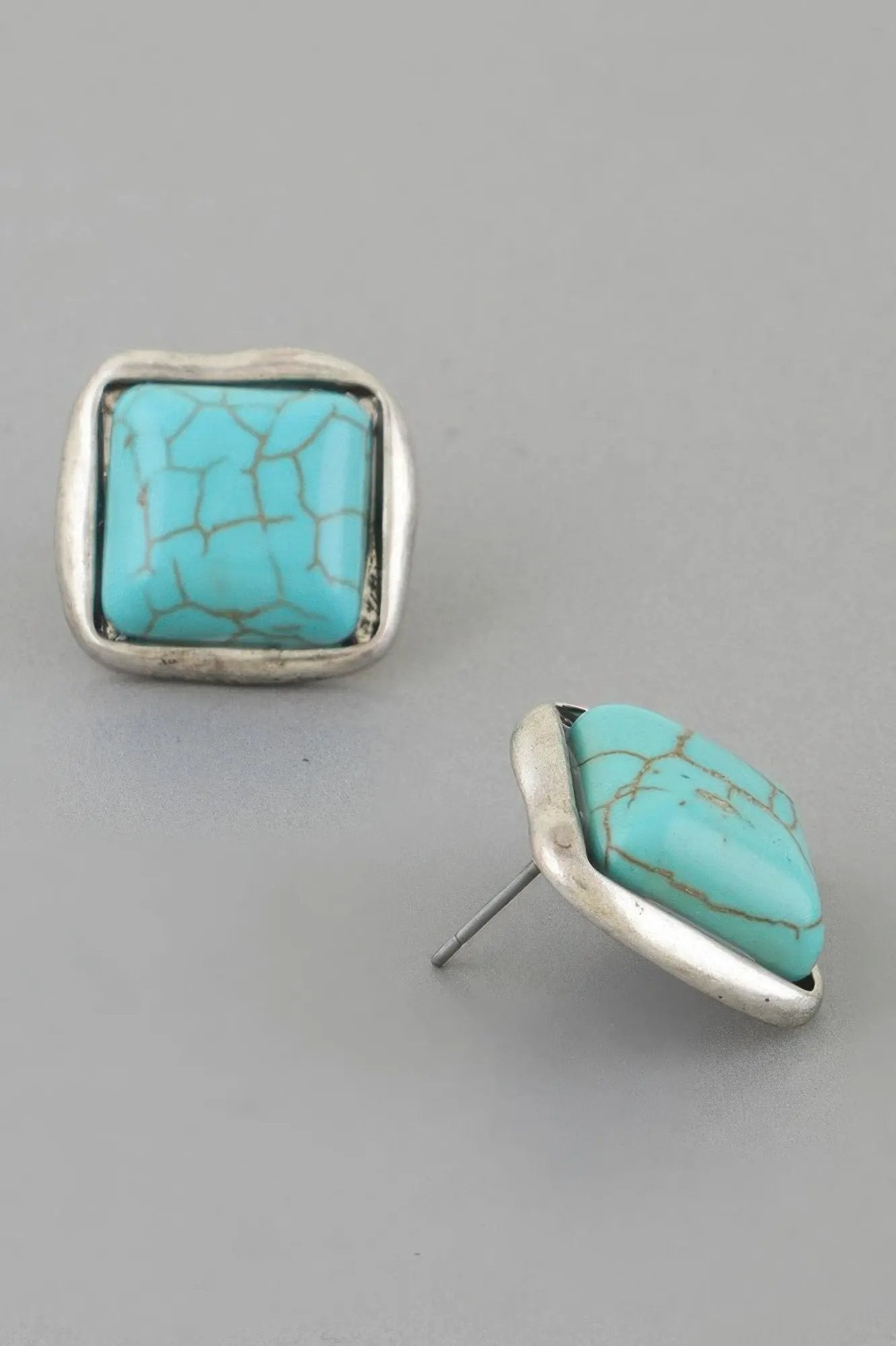 Antique Stone Cubic Stud Earrings - DressAffection
