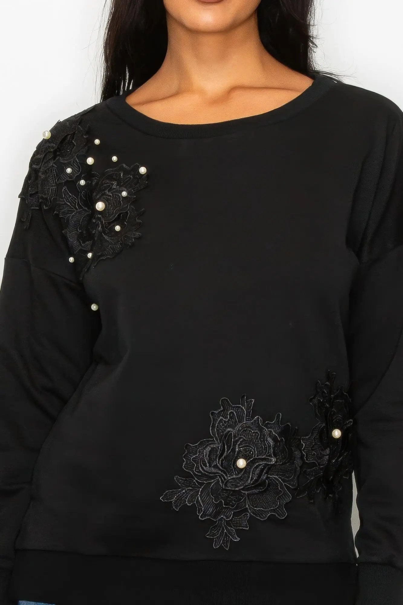 Faux Pearl Beaded Floral Patch Crewneck Sweatshirt - DressAffection