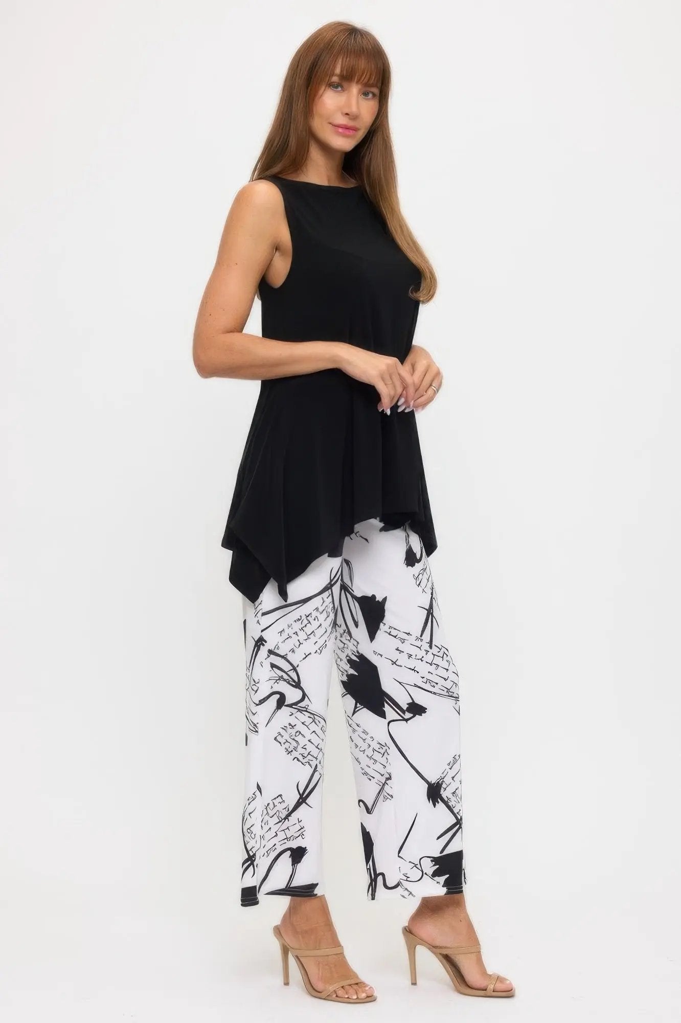 Hit Boat Neck Shark Bite Tank Tunic - DressAffection