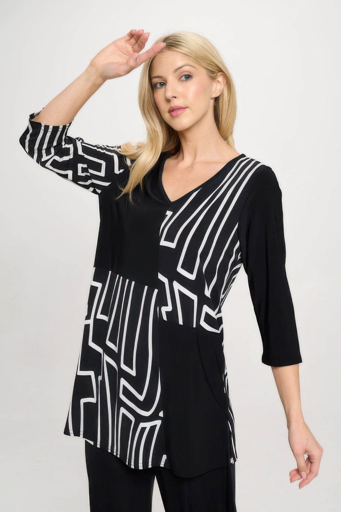 Hit Contrast V-neck Tunic Top - DressAffection