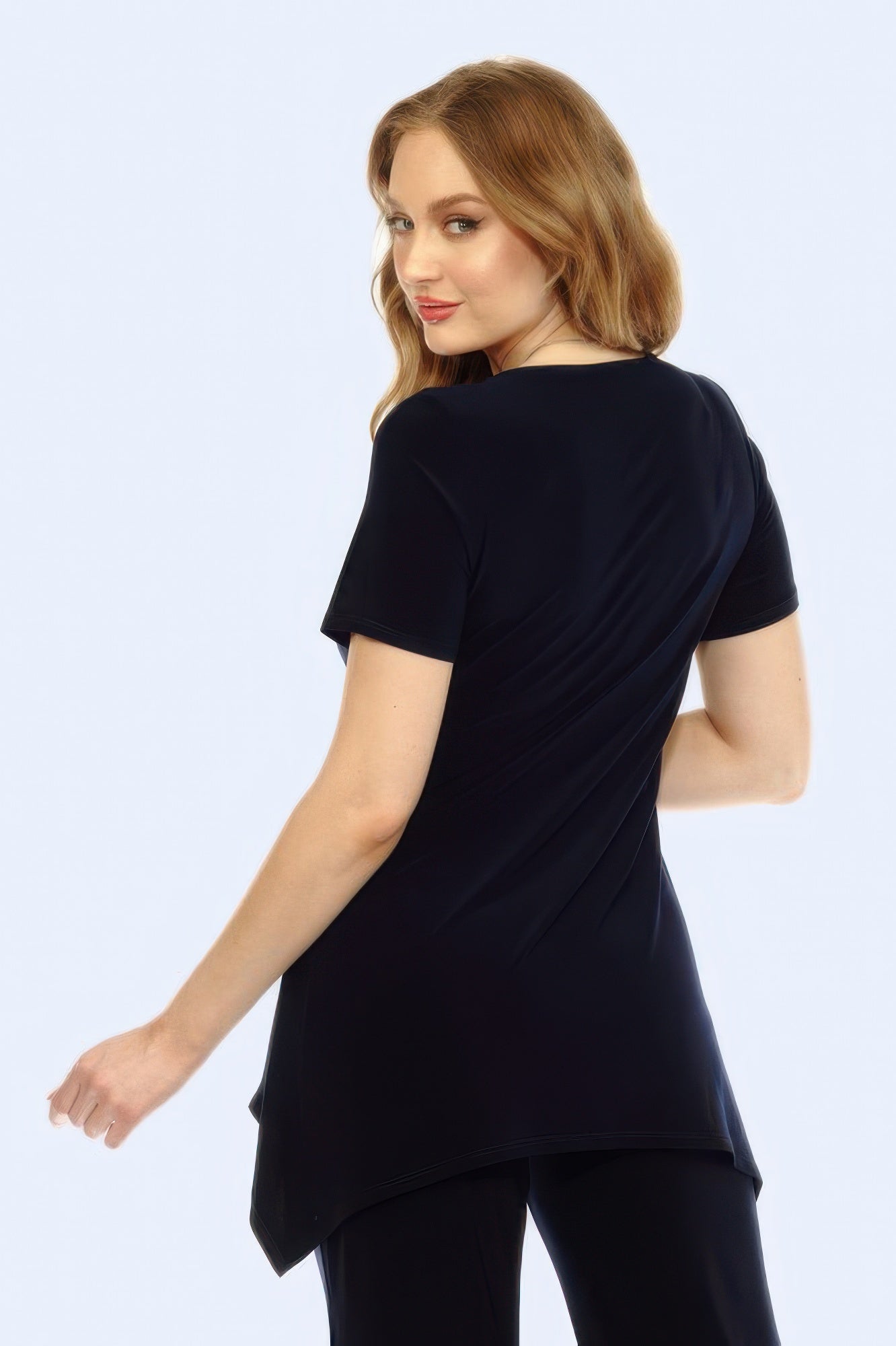 Hit Key Hole Sharkbite Hem Top - DressAffection