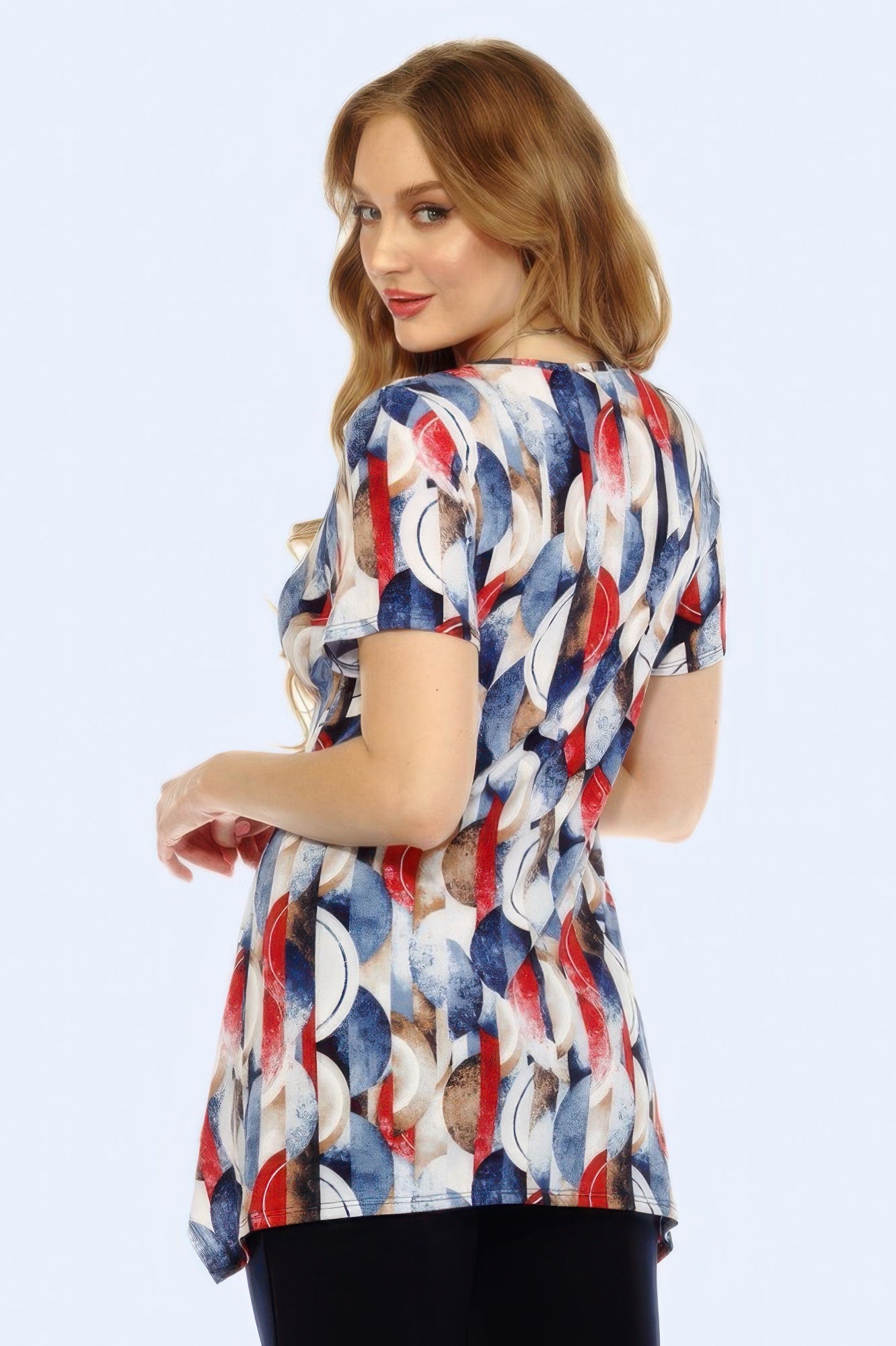 Hit Key Hole Sharkbite Hem Top - DressAffection