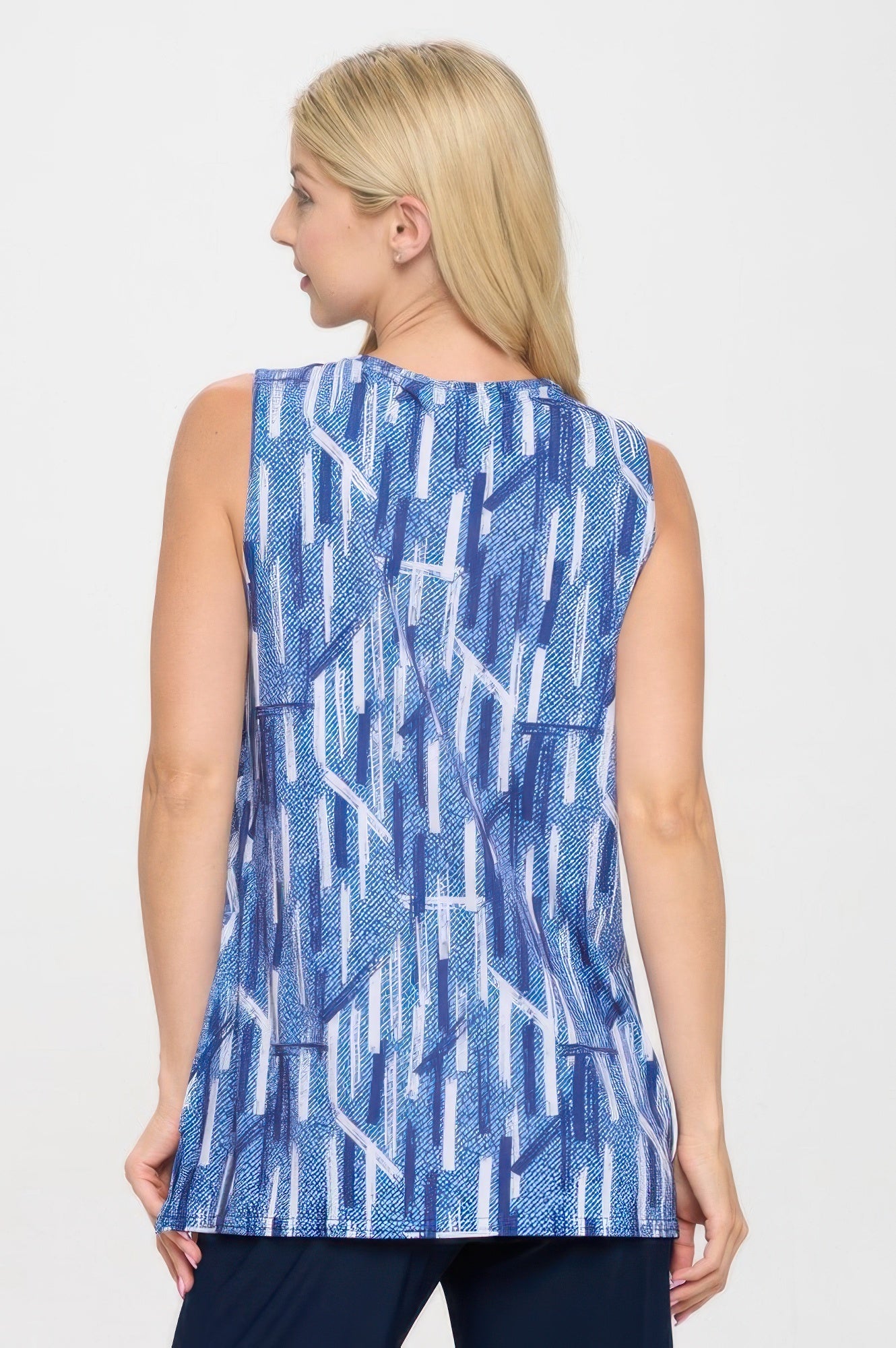 Hit Point V-nk Tank Top - DressAffection