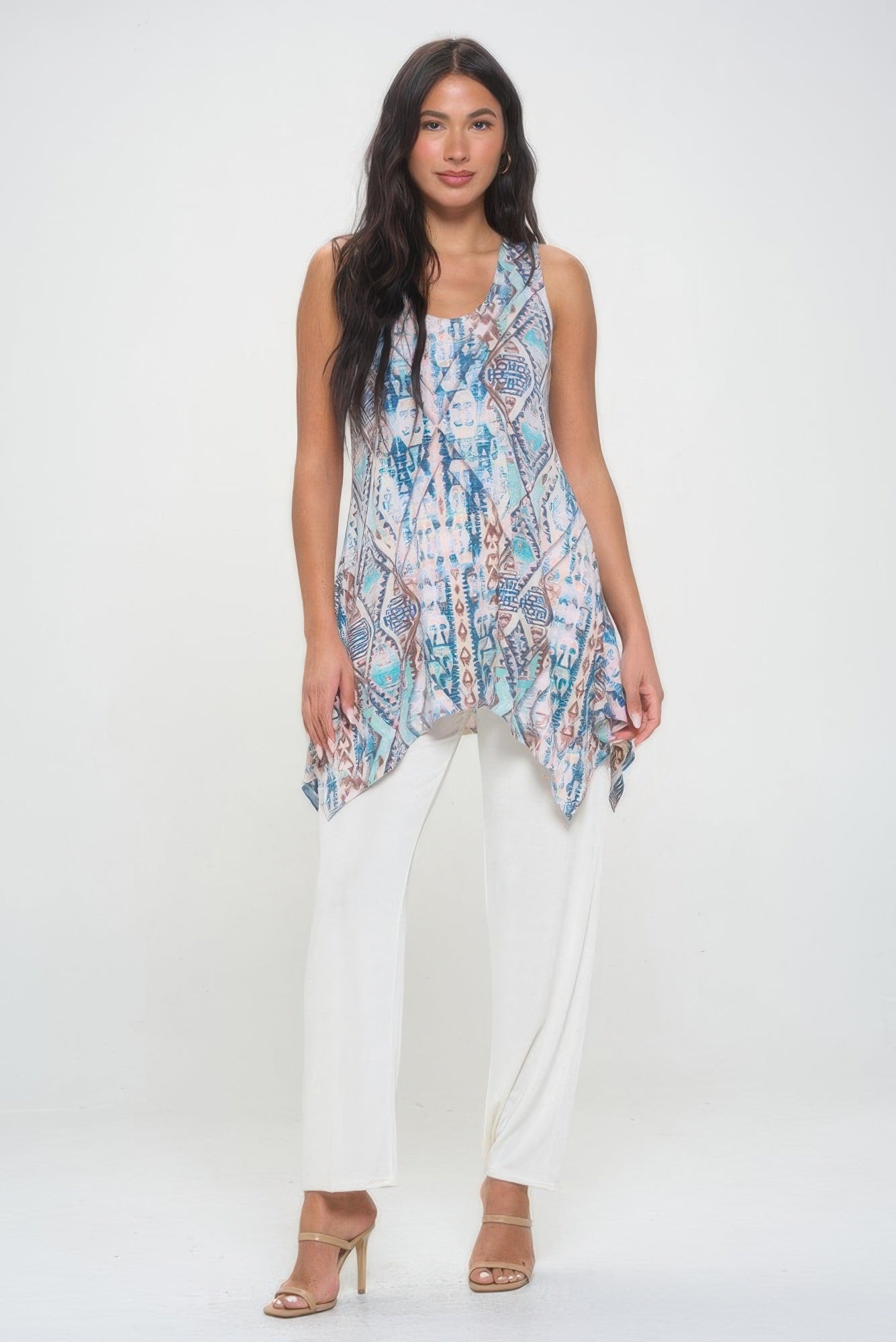 Hit Print Shark Bite Hem Tank - DressAffection