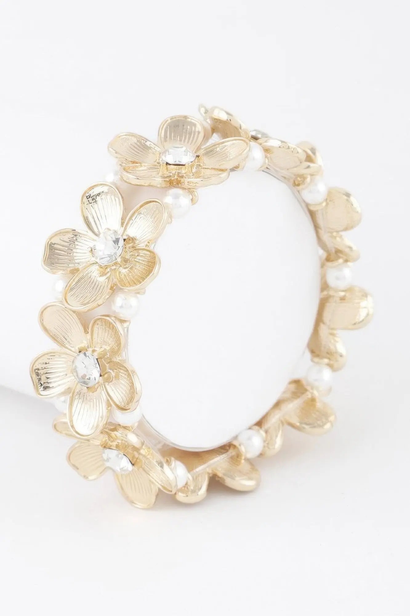 Jeweled Flower Bracelet - DressAffection