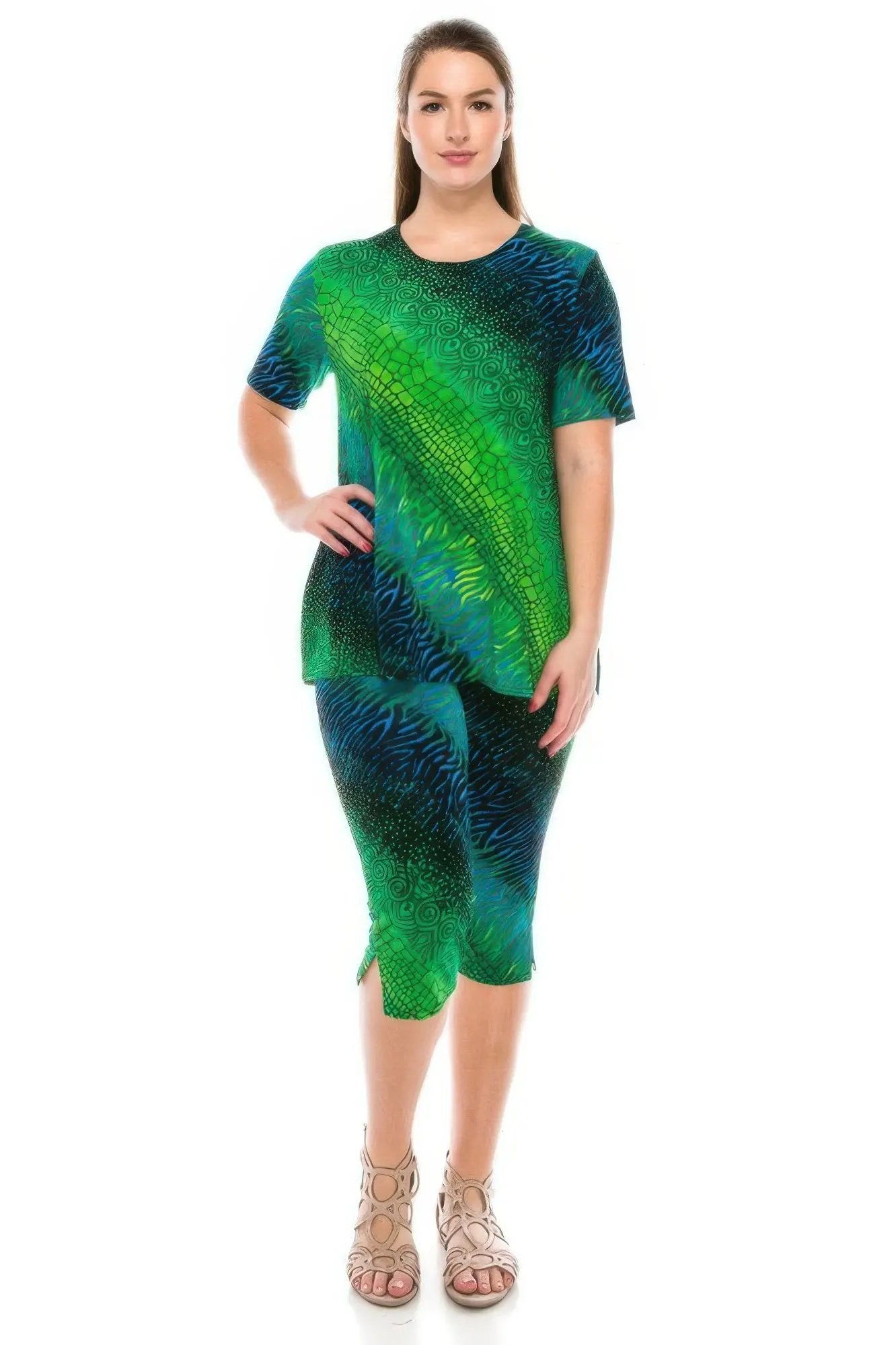 Matching Capri Pant Set In Plus Size - DressAffection