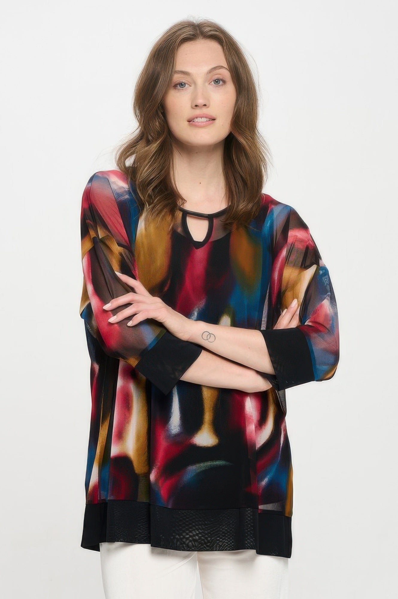 Mesh Romance Key-hole Contrast Top - DressAffection