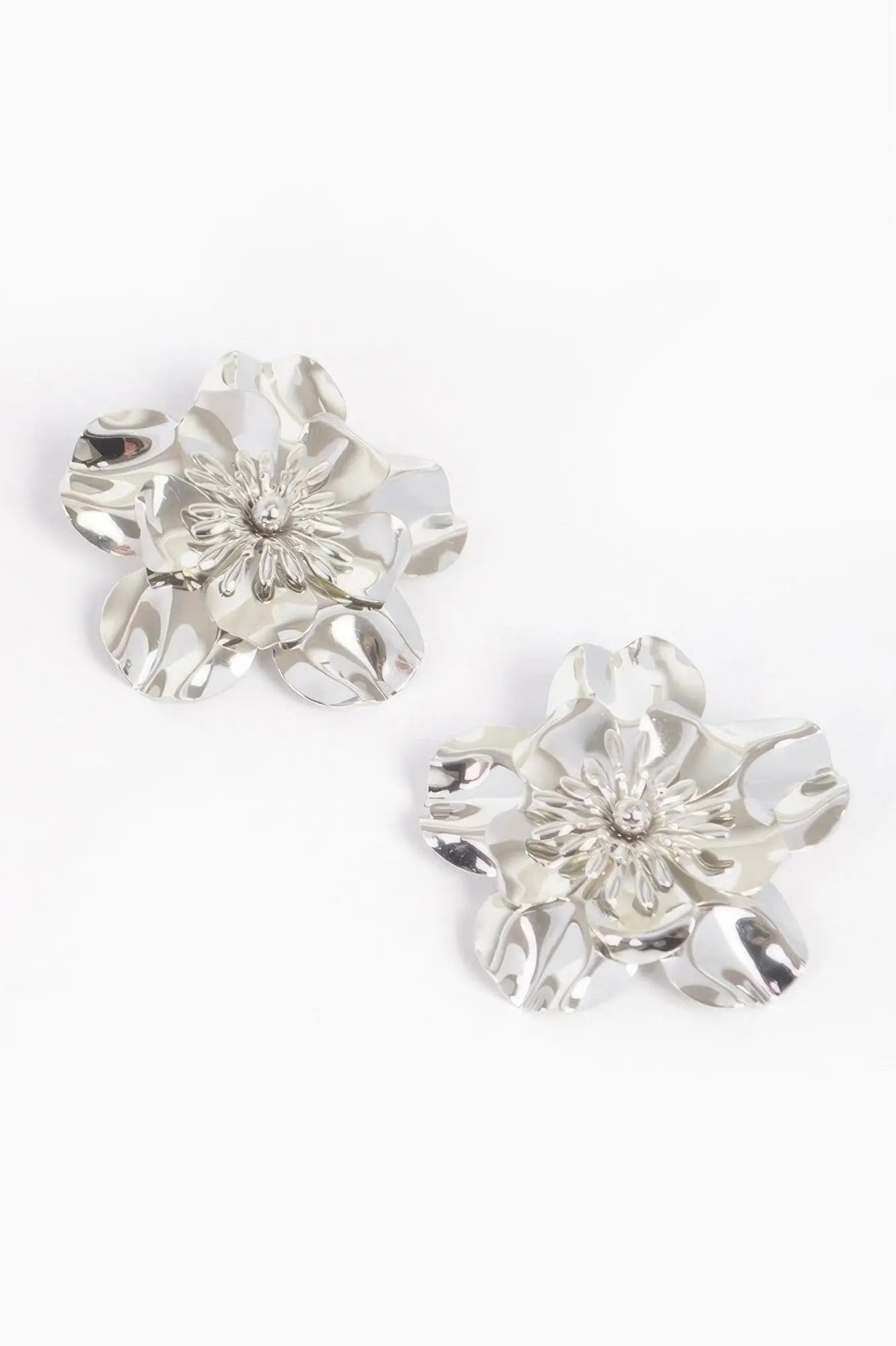 Metal Flower Earring - DressAffection
