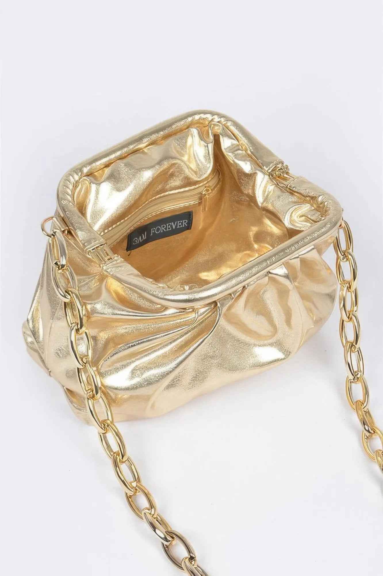 Metallic Pouch W Ccb Resin Chain