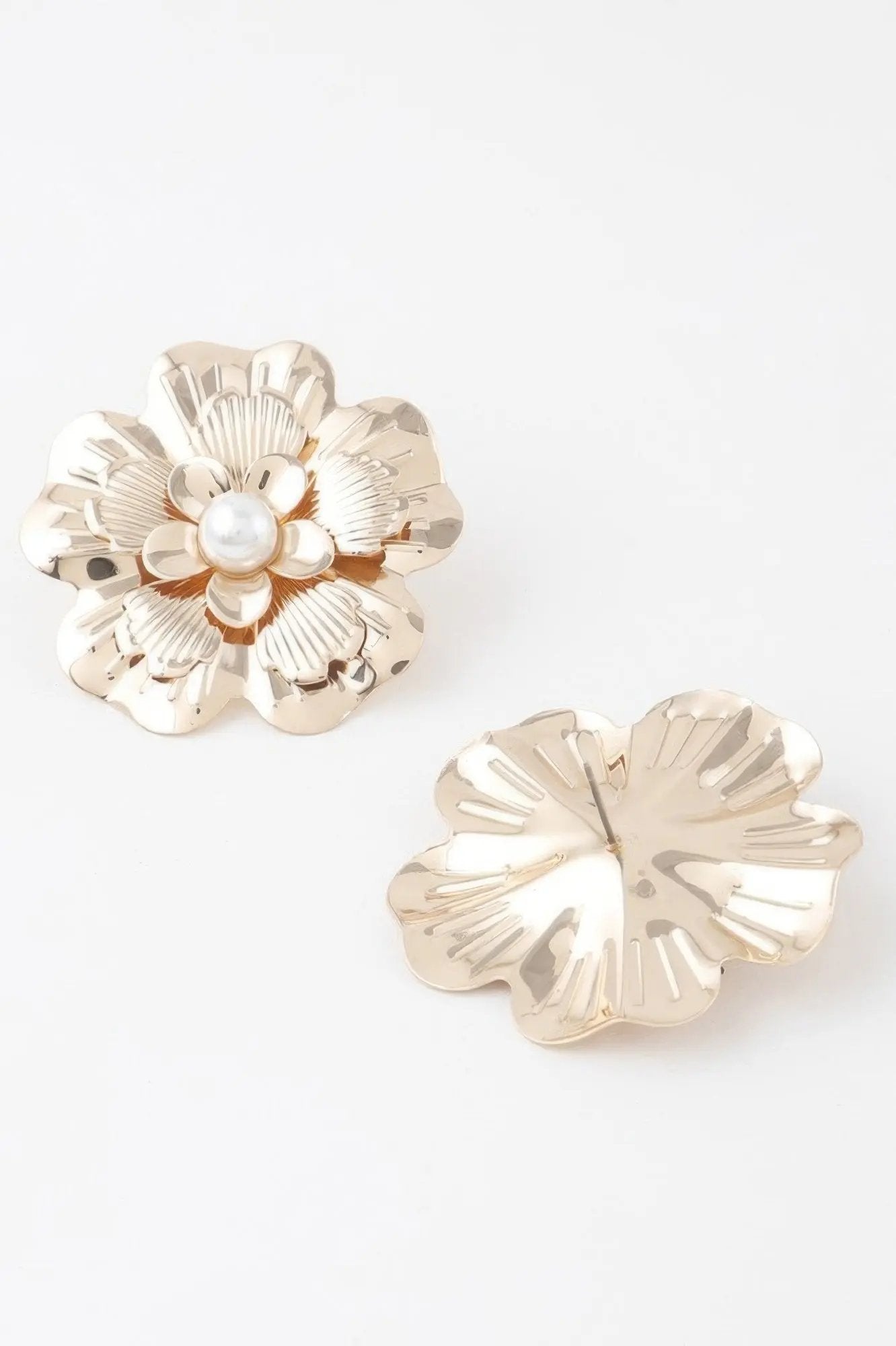 Pearl Flower Stud Earrings - DressAffection