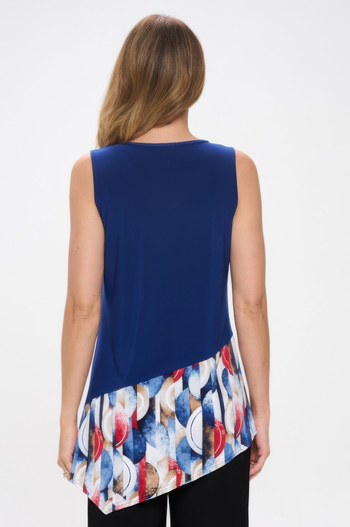 Plus Size Hit Sleeveless Contrast Top - DressAffection