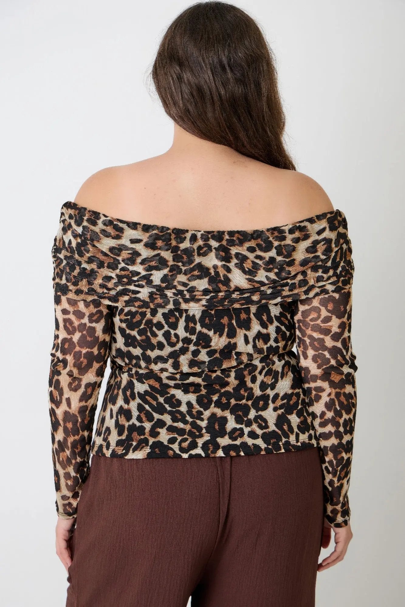 Plus Size Leopard Print Off-the-shoulder Blouse - DressAffection