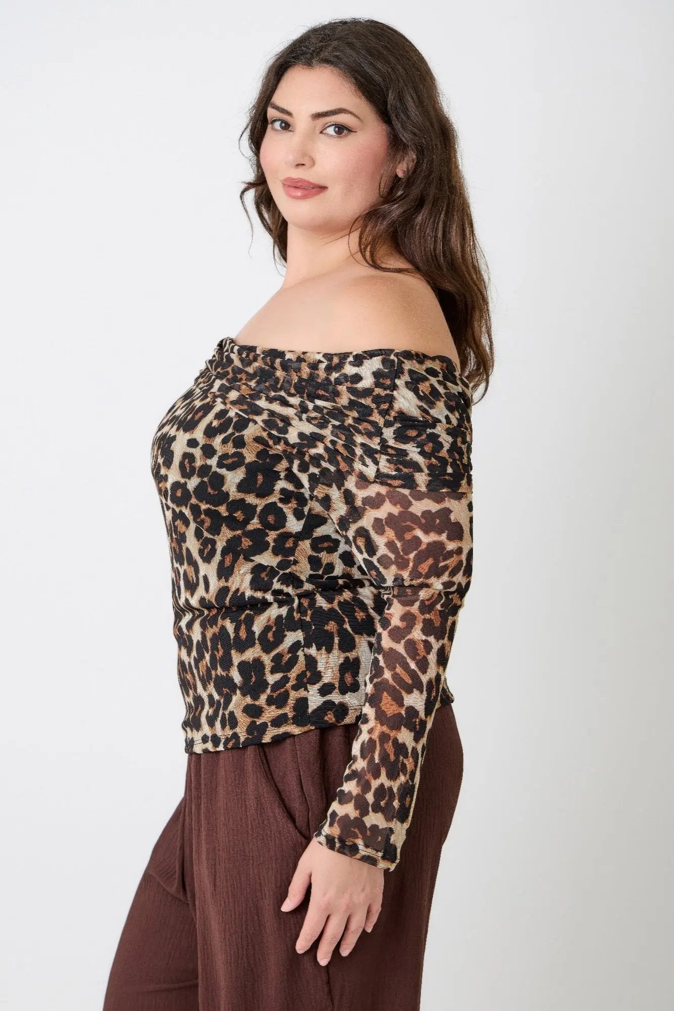 Plus Size Leopard Print Off-the-shoulder Blouse - DressAffection