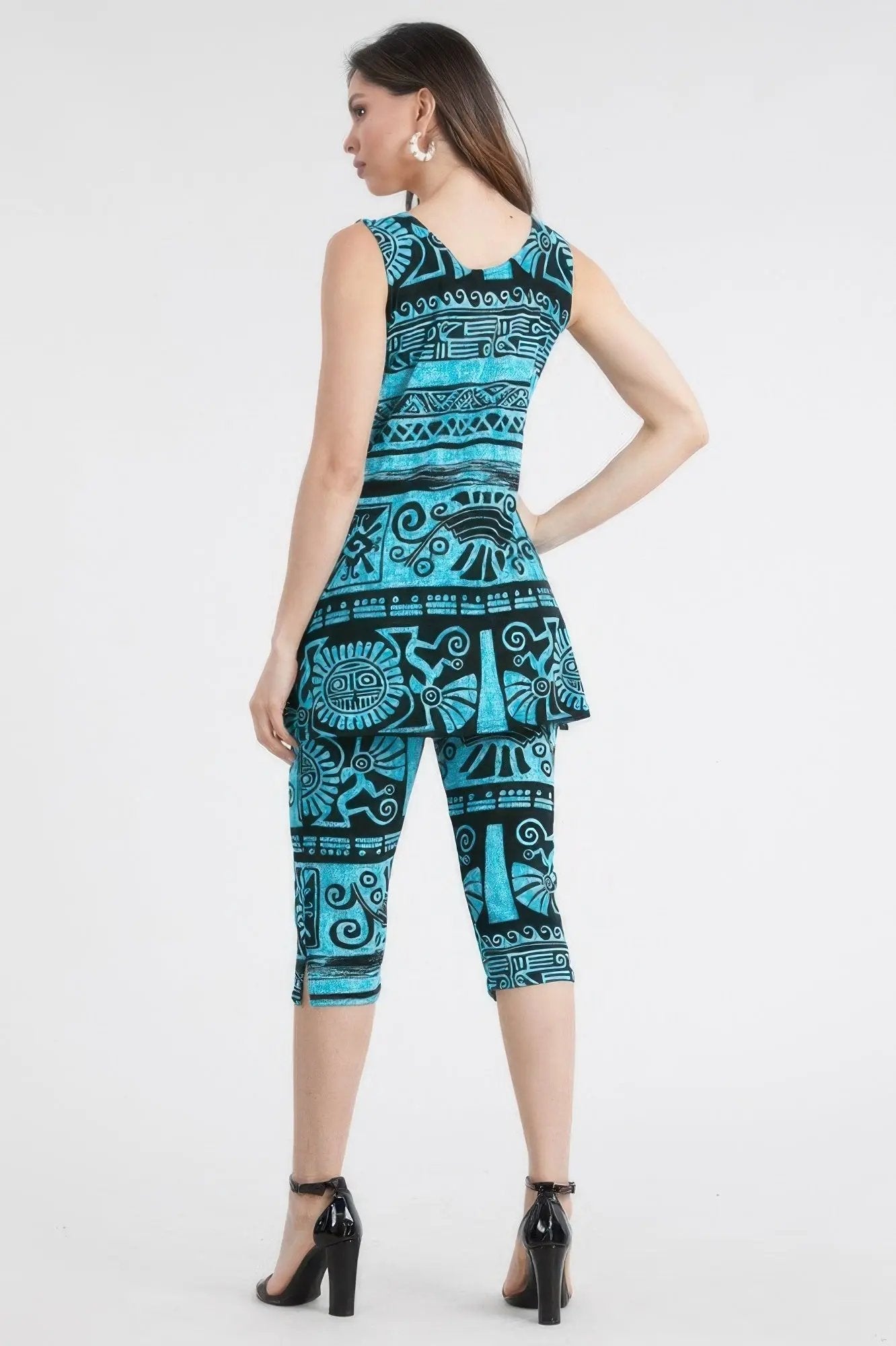 Plus Size Tank Capri Pant Set - DressAffection