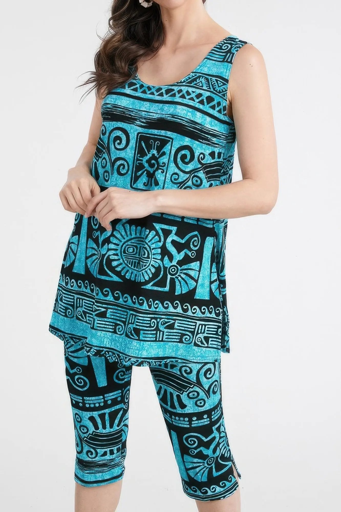 Plus Size Tank Capri Pant Set - DressAffection