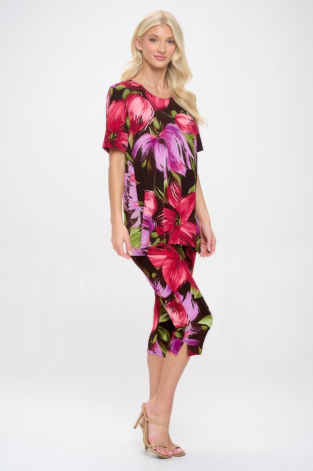 Print Bns Capri Pants Set - DressAffection