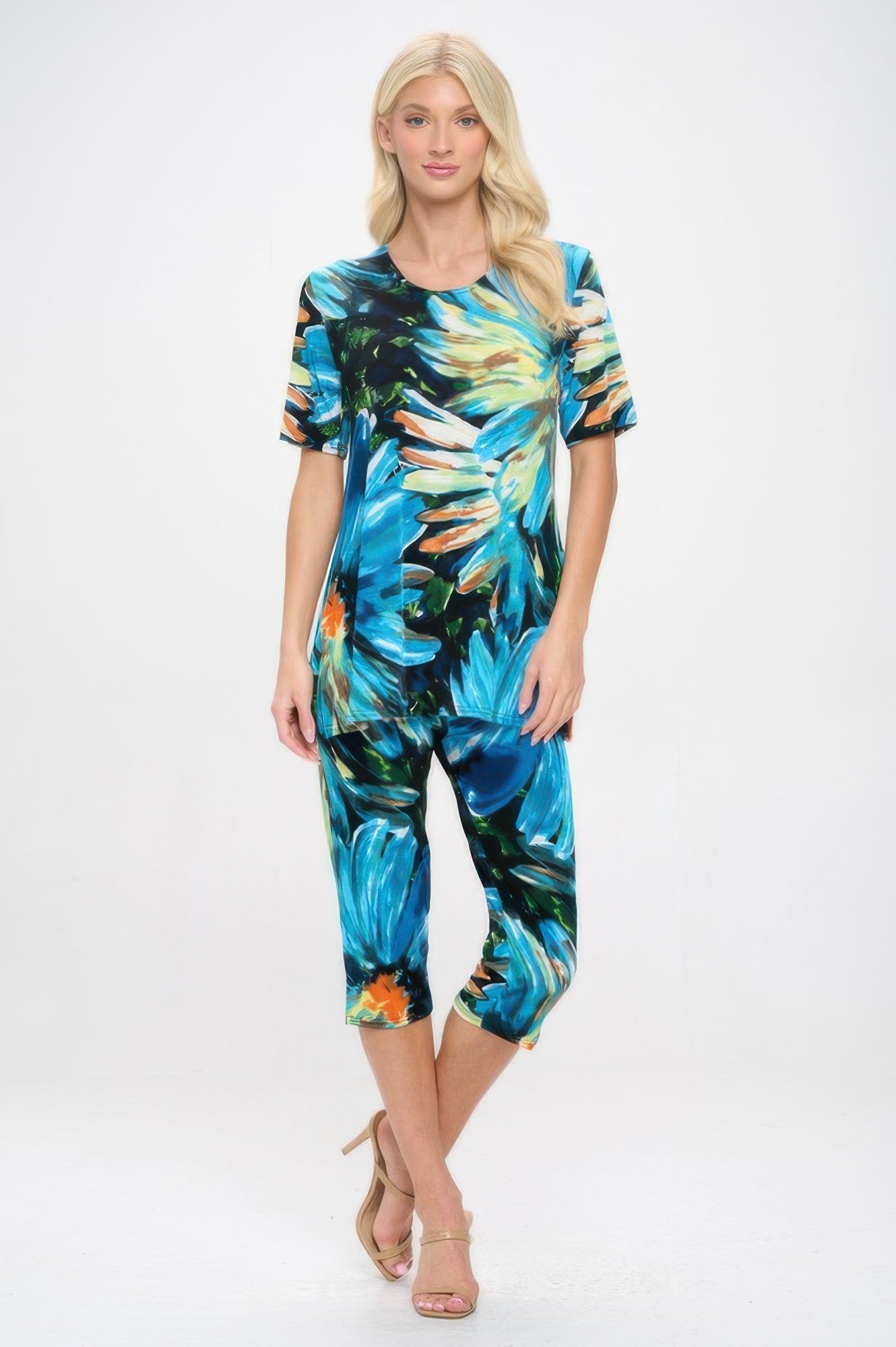 Print Bns Capri Pants Set - DressAffection
