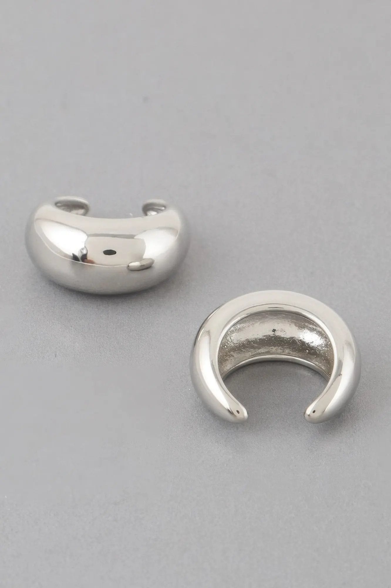 Shiny Crescent Hoop Earrings - DressAffection