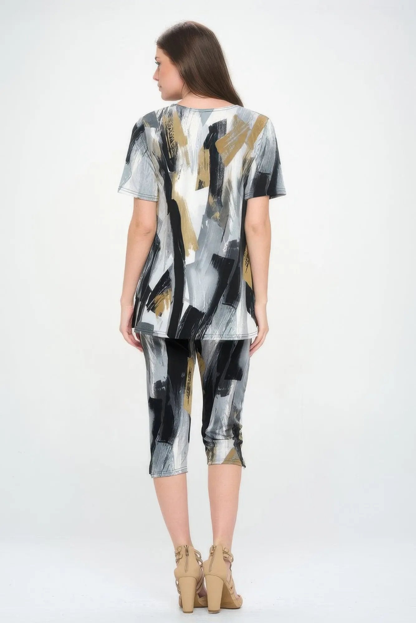 Short Sleeve Top Capri Pants Set - DressAffection