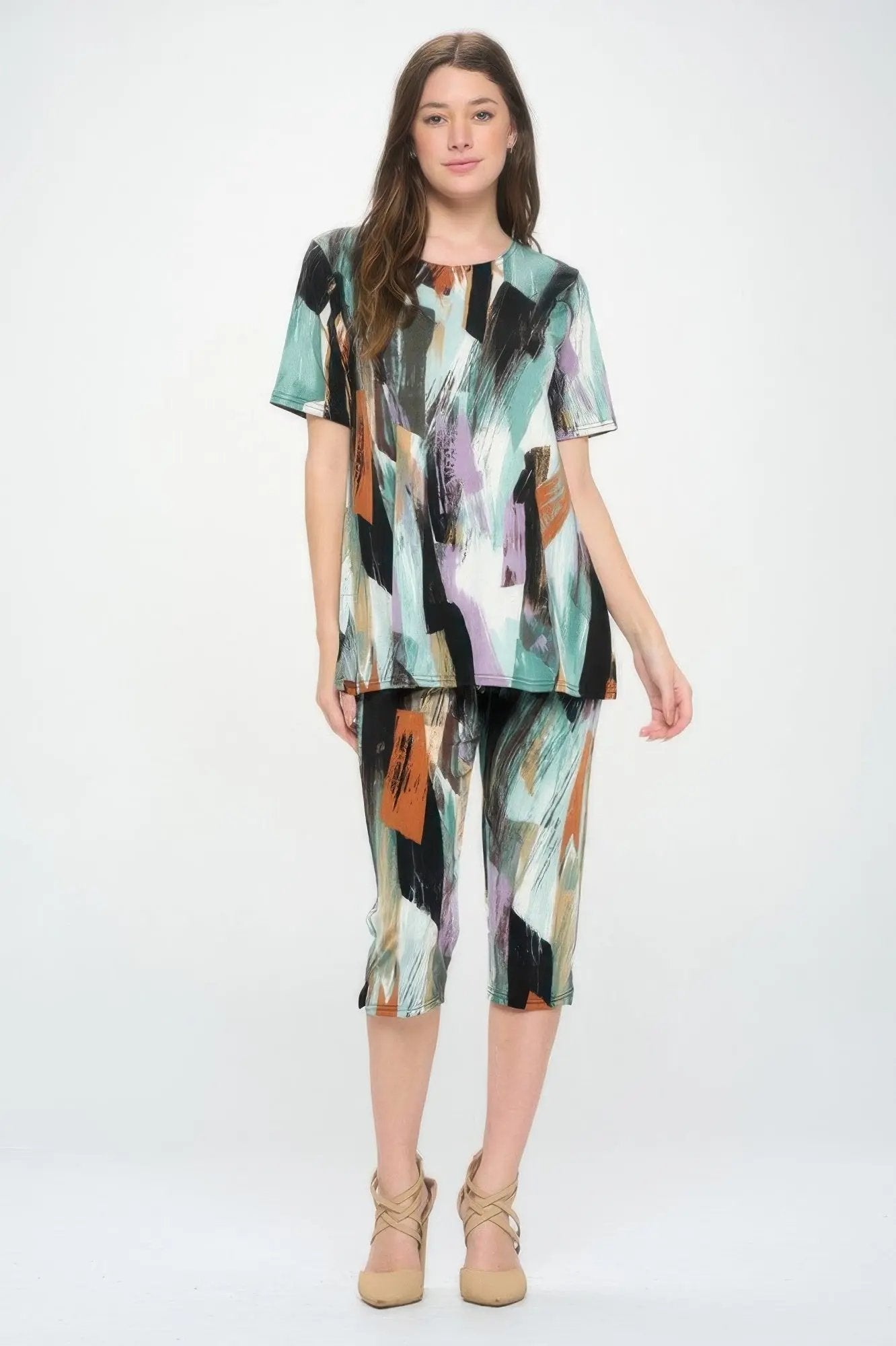 Short Sleeve Top Capri Pants Set - DressAffection