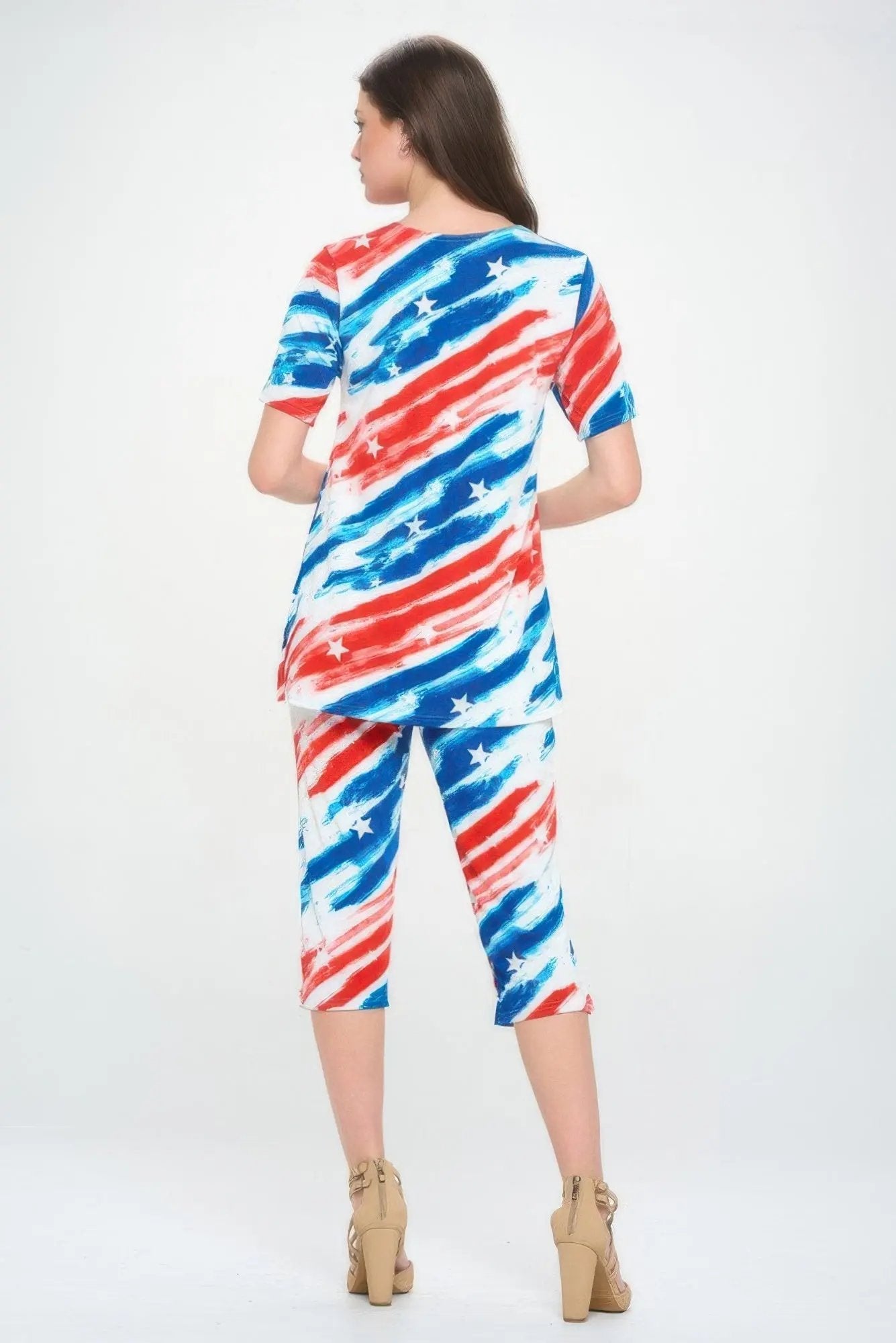 Short Sleeve Top Capri Pants Set - DressAffection