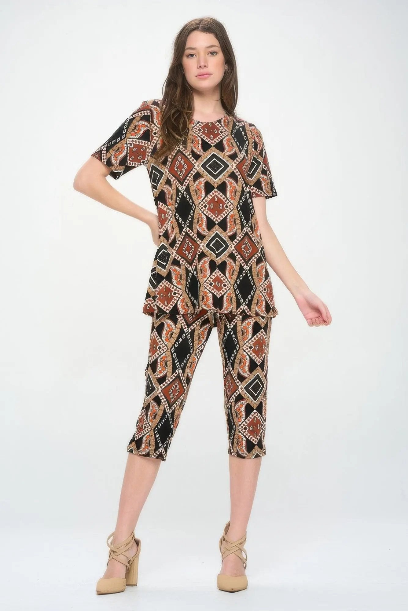 Short Sleeve Top Capri Pants Set - DressAffection