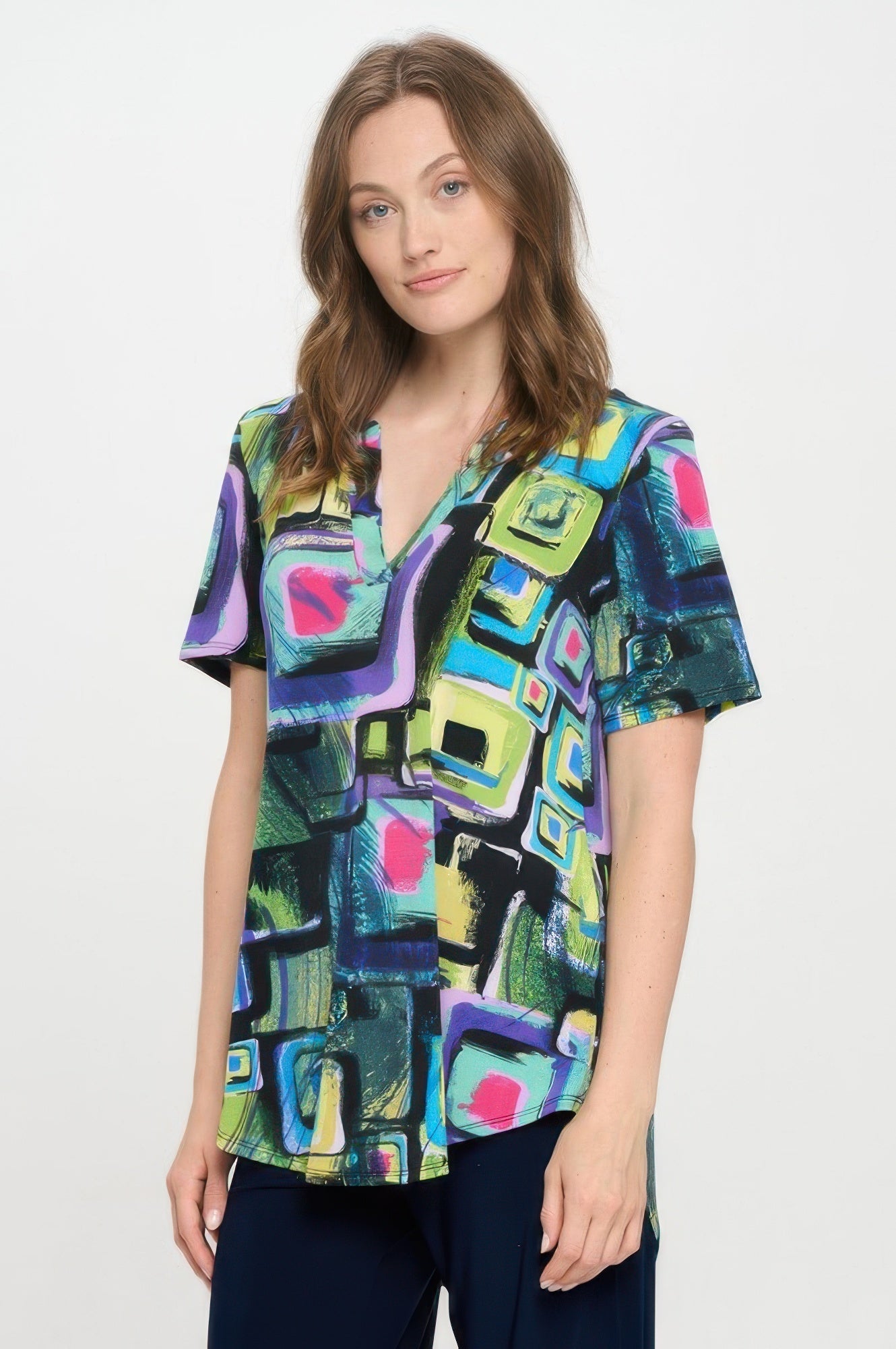 Short Sleeve V-neck Notch Top - DressAffection