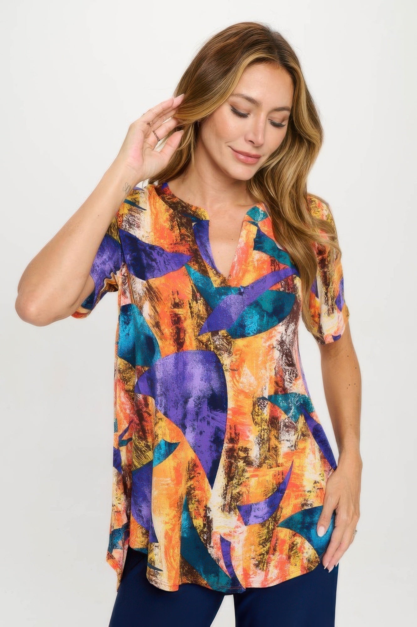 Short Sleeve V-neck Notch Top - DressAffection