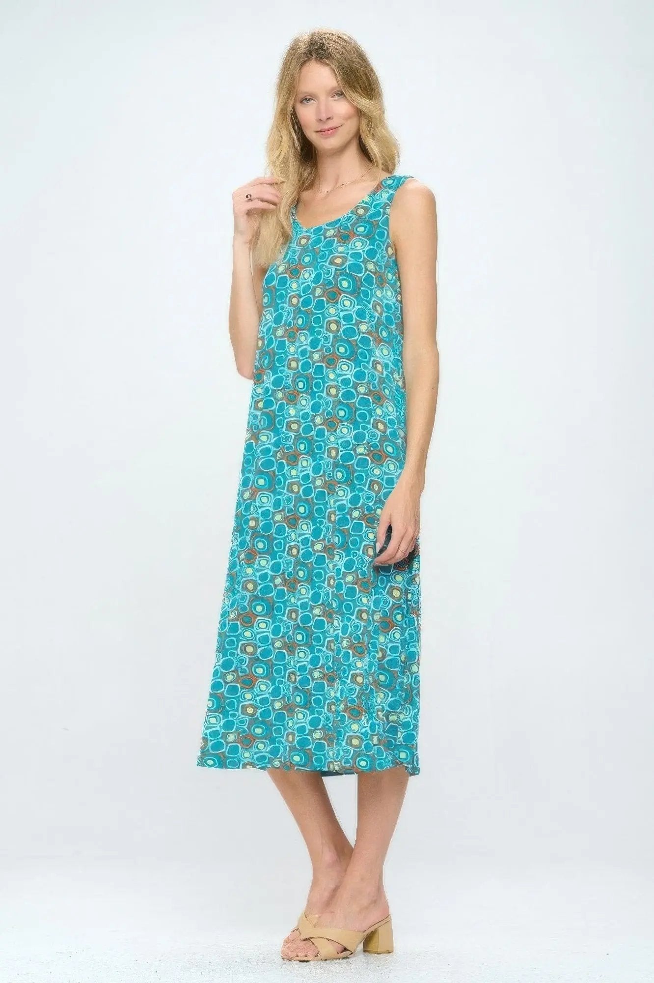 Sleeveless And Soft Round-neckline Long - DressAffection