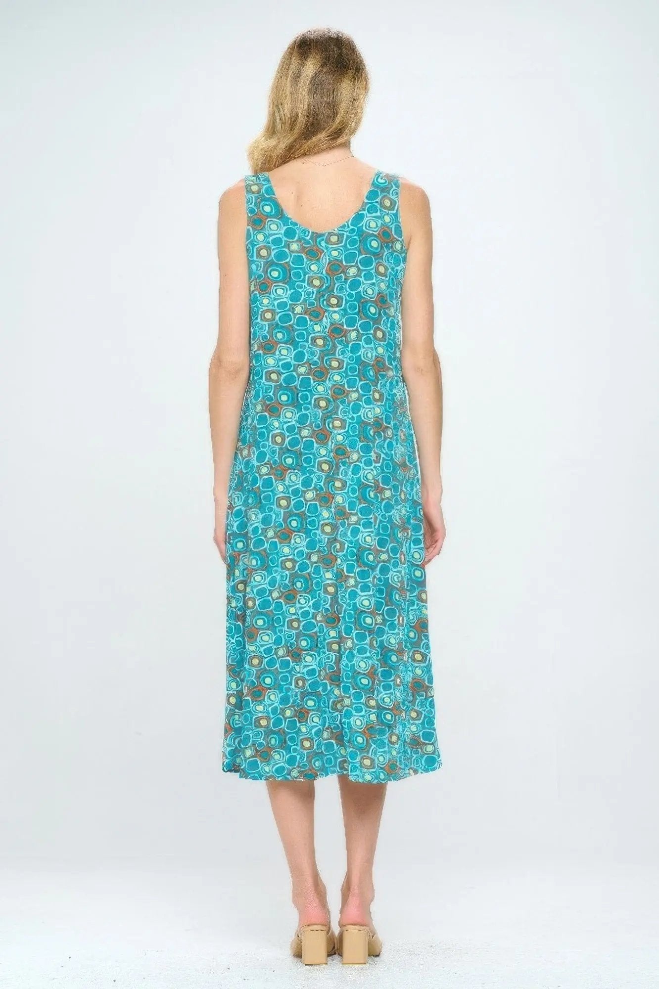 Sleeveless And Soft Round-neckline Long - DressAffection