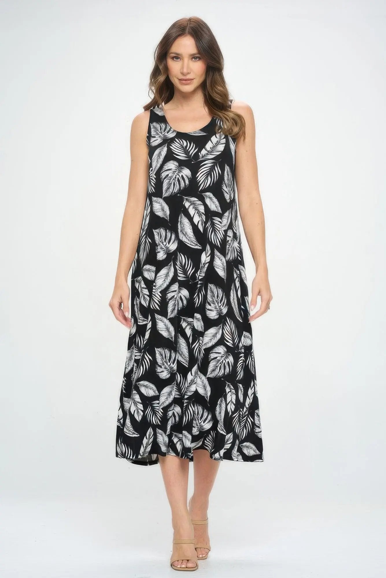 Sleeveless And Soft Round-neckline Long - DressAffection
