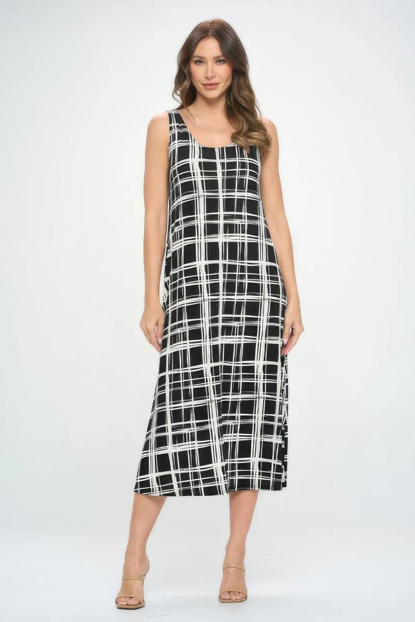 Sleeveless And Soft Round-neckline Long - DressAffection