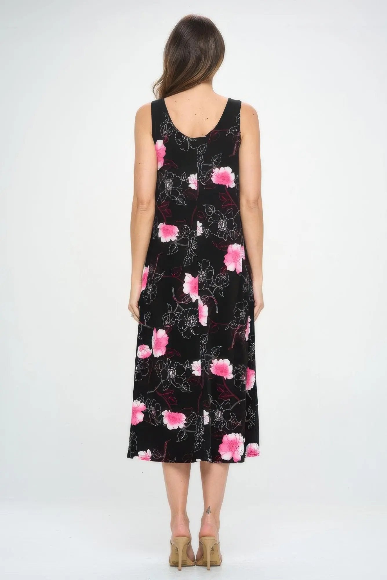 Sleeveless And Soft Round-neckline Long - DressAffection