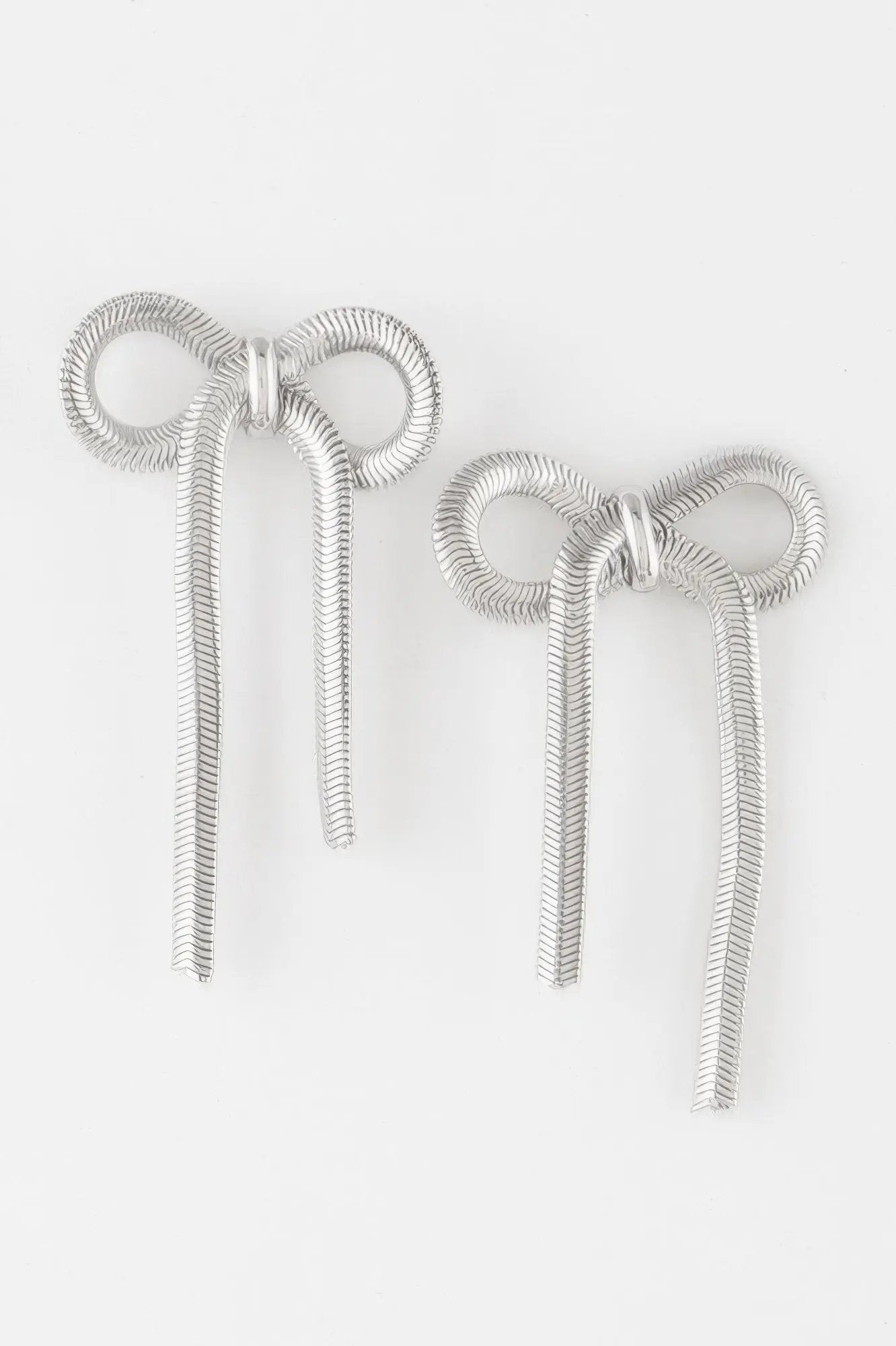 Snake Chain Ribbon Earrings - DressAffection