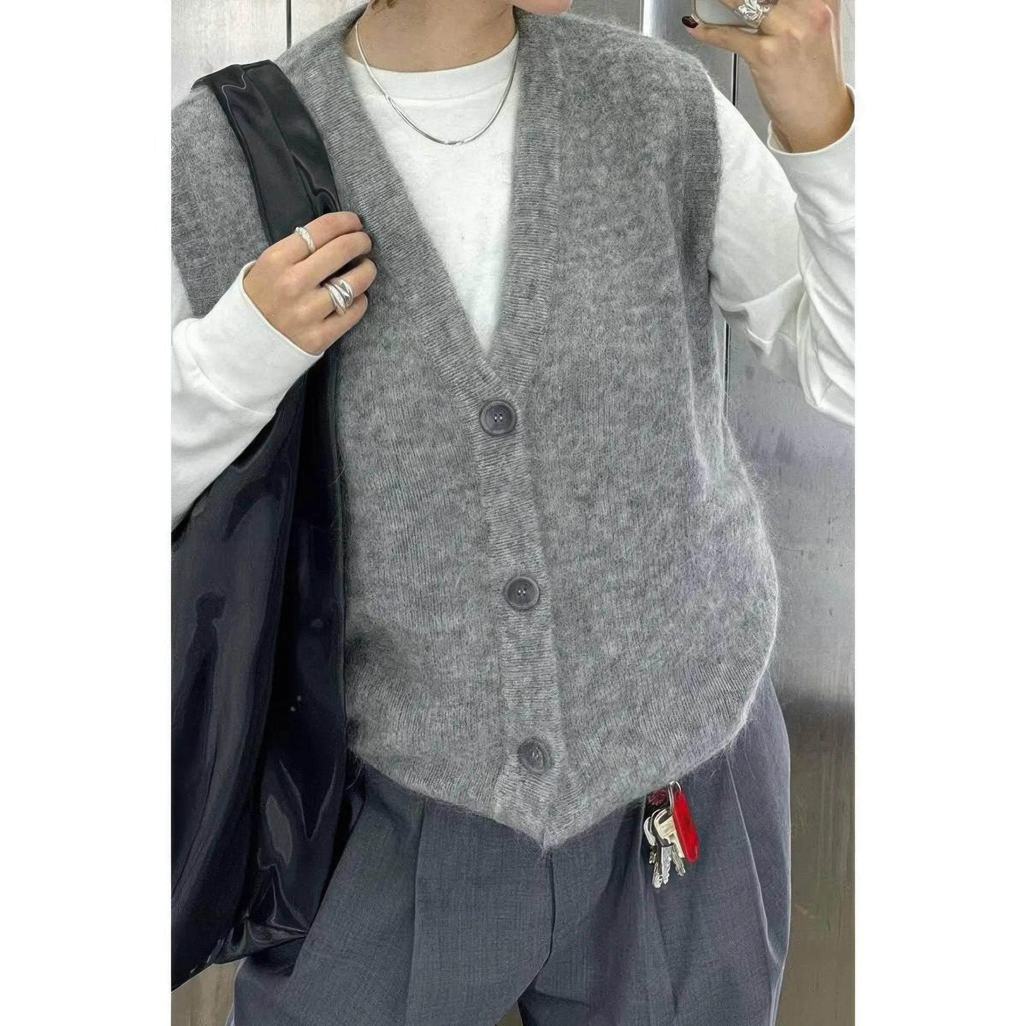 Solid V Neck Sleeveless Knitted Cardigan Vest - DressAffection