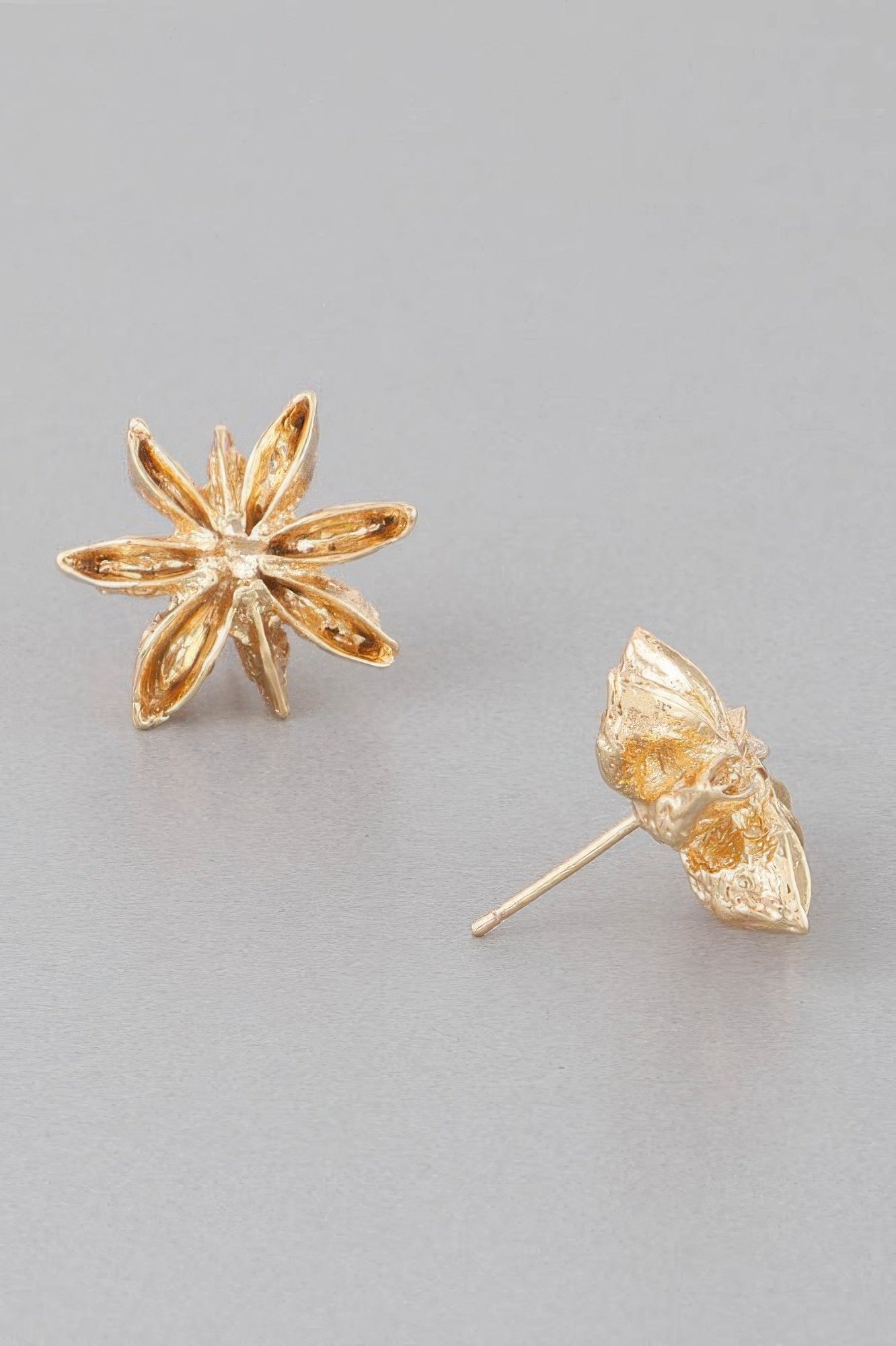 Spice Flower Stud Earrings - DressAffection