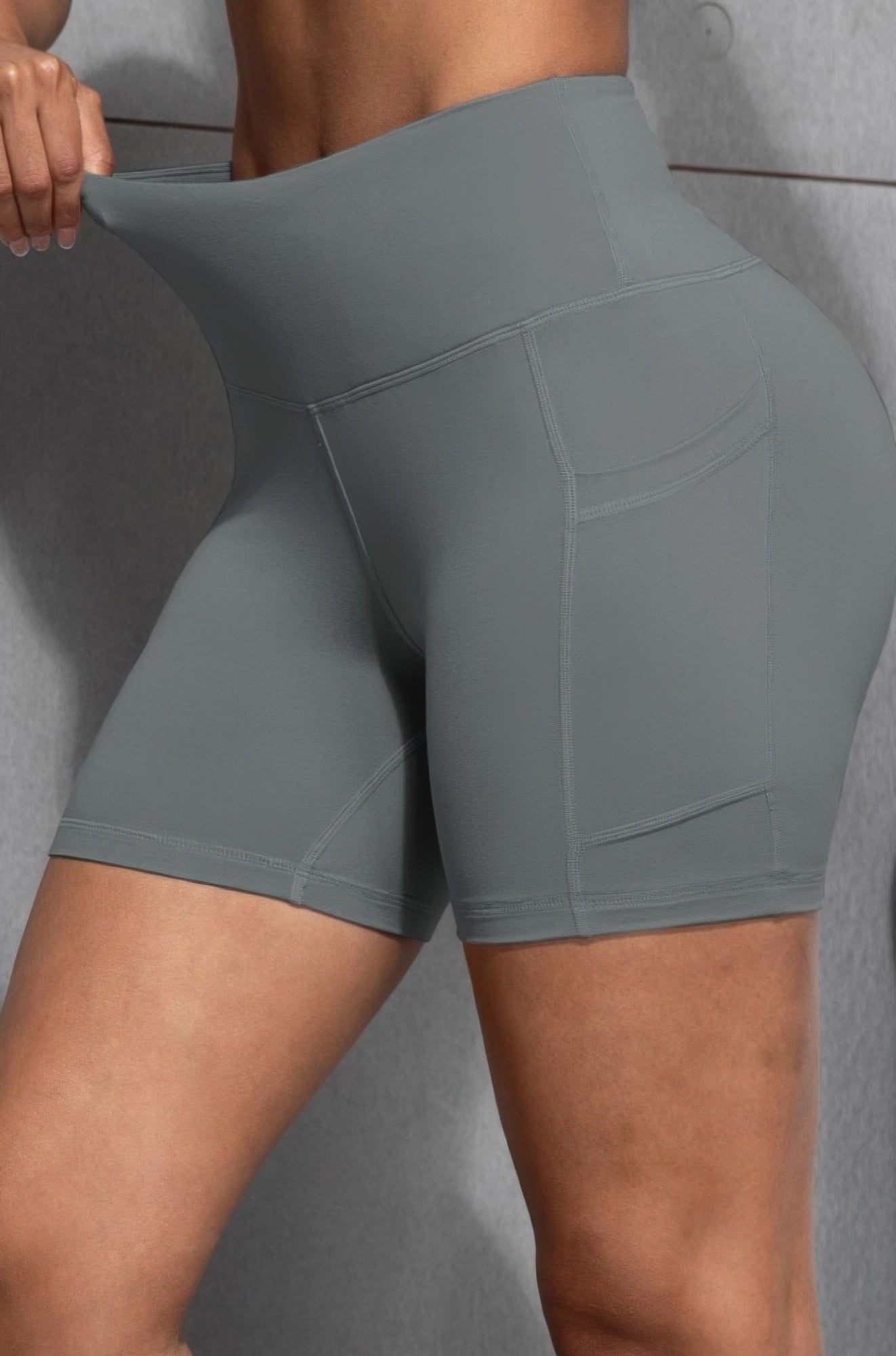 Sports Yoga Shorts With Pockets - DressAffection