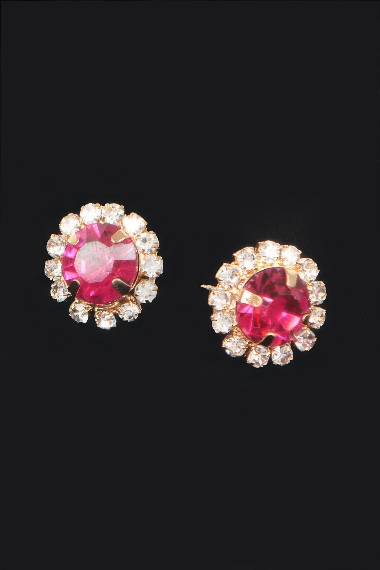 Stone Stud Earring - DressAffection