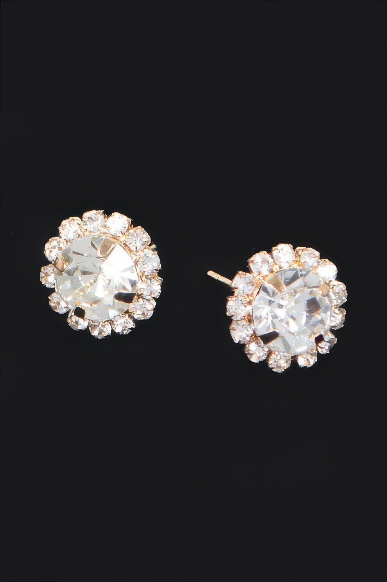 Stone Stud Earring - DressAffection