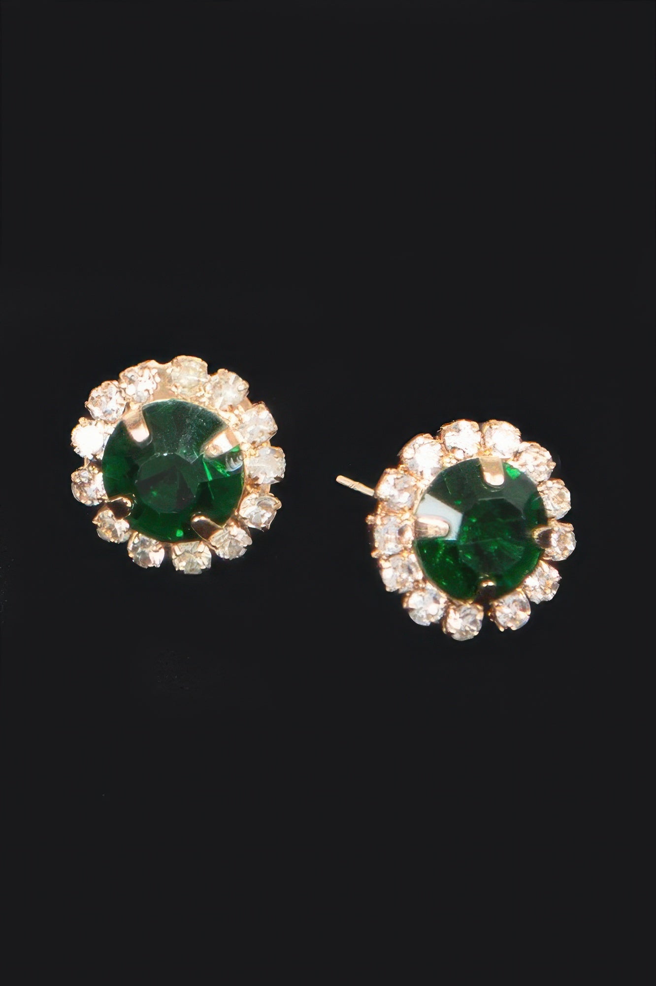 Stone Stud Earring - DressAffection