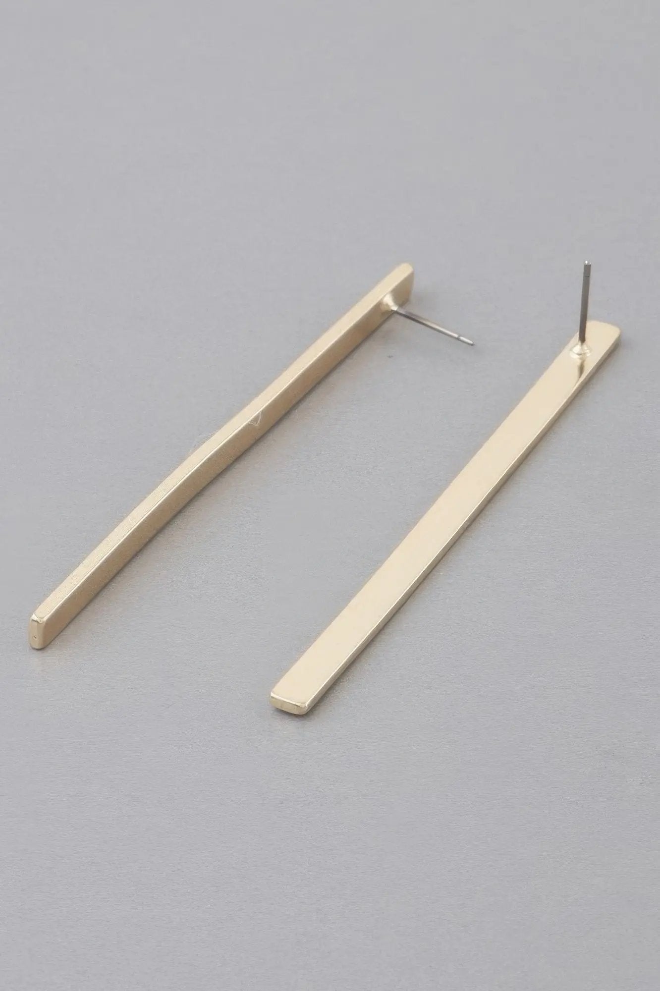Streak Bar Drop Earrings - DressAffection