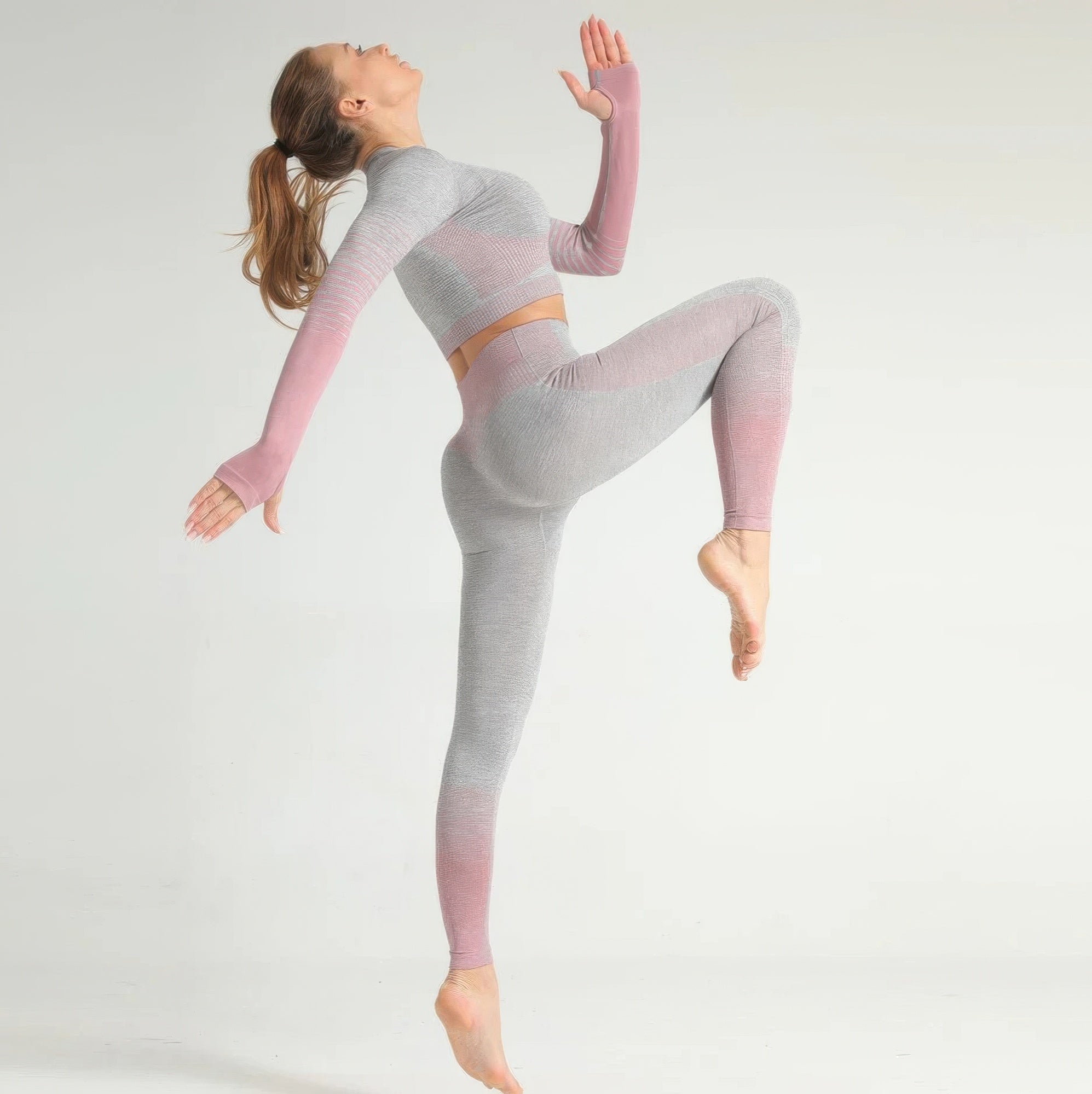 Stripe Seamless Yoga Set - DressAffection