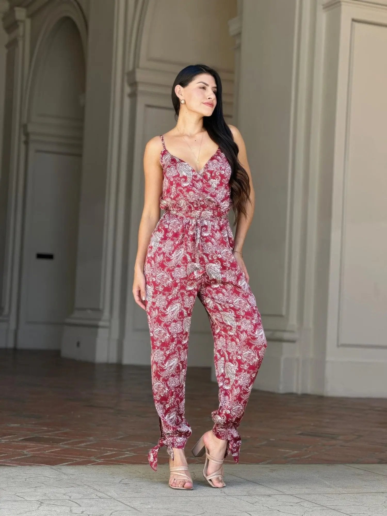V Neck Sleeveless Paisley Jumpsuit With Tie Waist - DressAffection