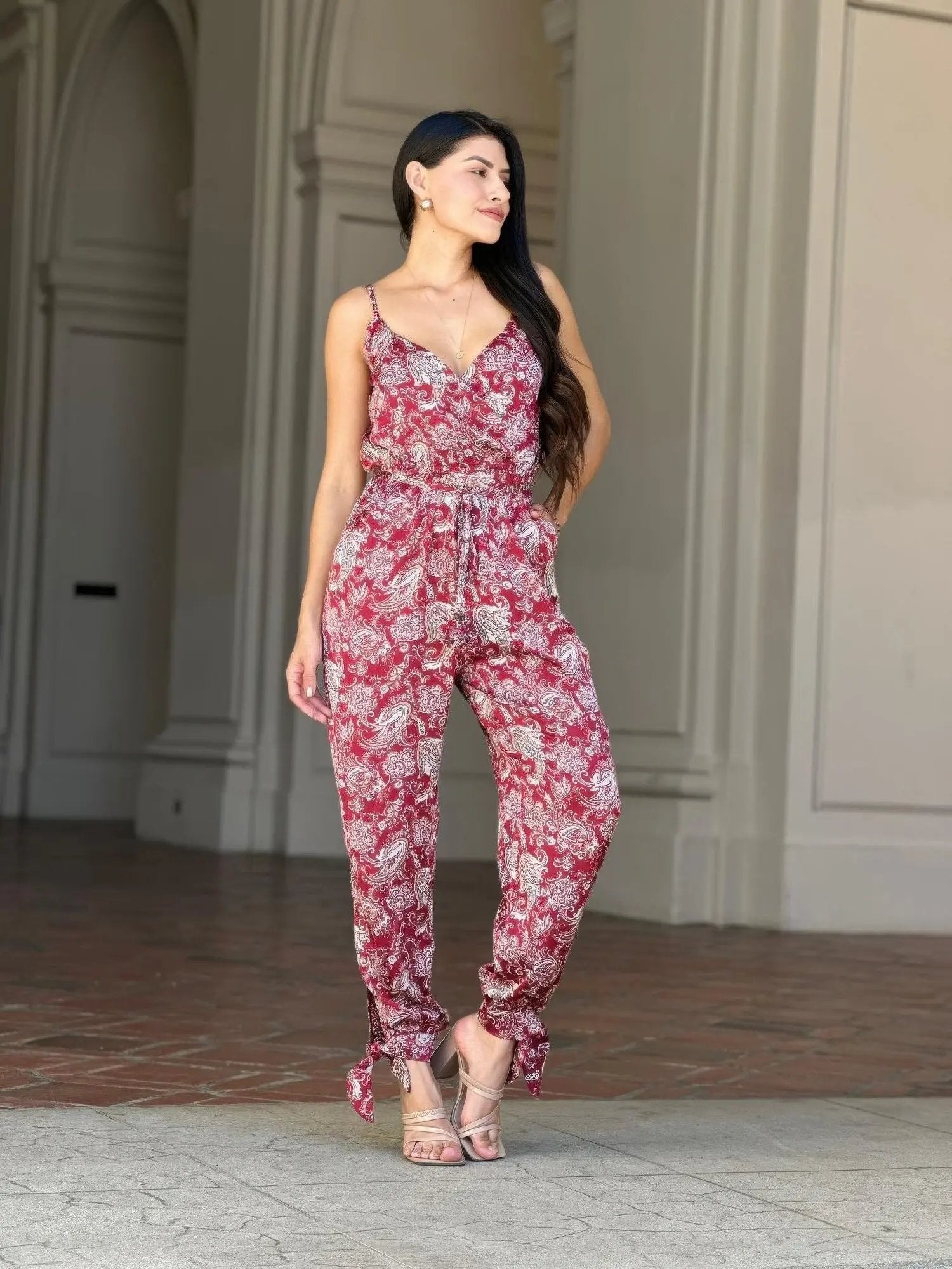 V Neck Sleeveless Paisley Jumpsuit With Tie Waist - DressAffection