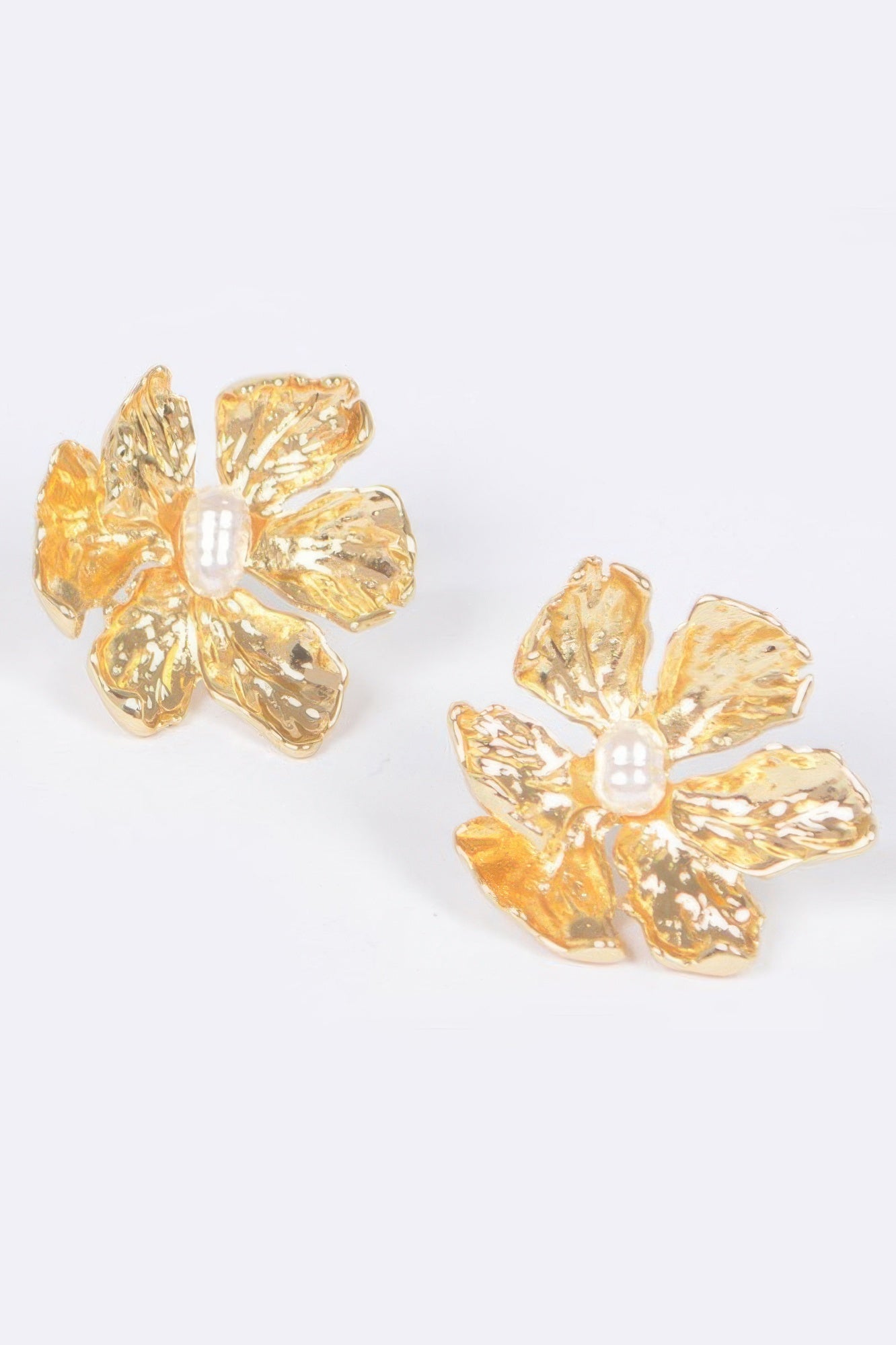 Vintage Metal Flower Earring - DressAffection